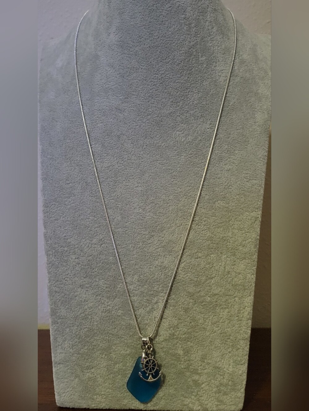 Nautical Sea Glass & Anchor Necklace – 18KGP White Gold Plated Snake Necklace